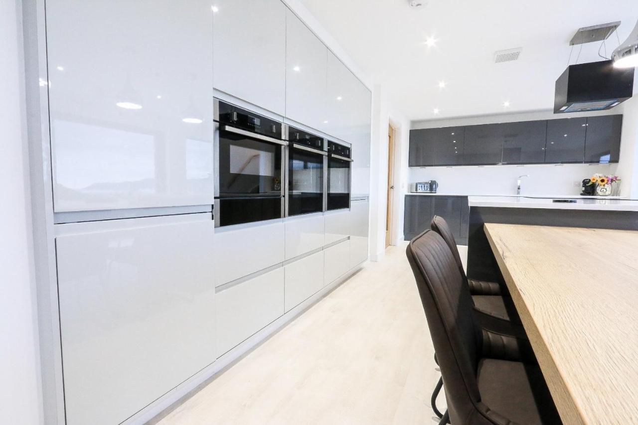 Black Barn Skye - Contemporary 3 Bed / 4 Bath * Broadford (Isle of Skye)